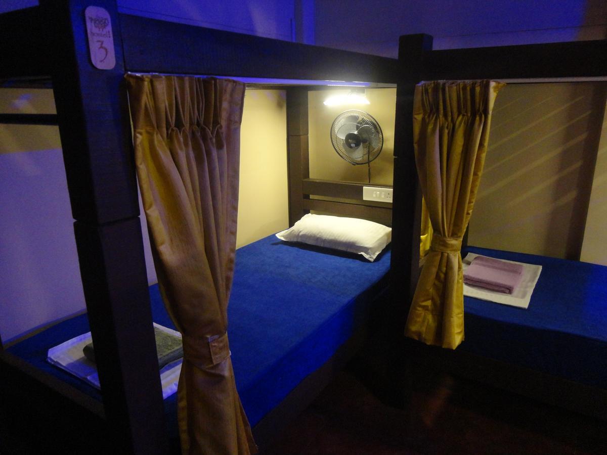 The Yuppi Hippi Female Hostel Анжуна Экстерьер фото